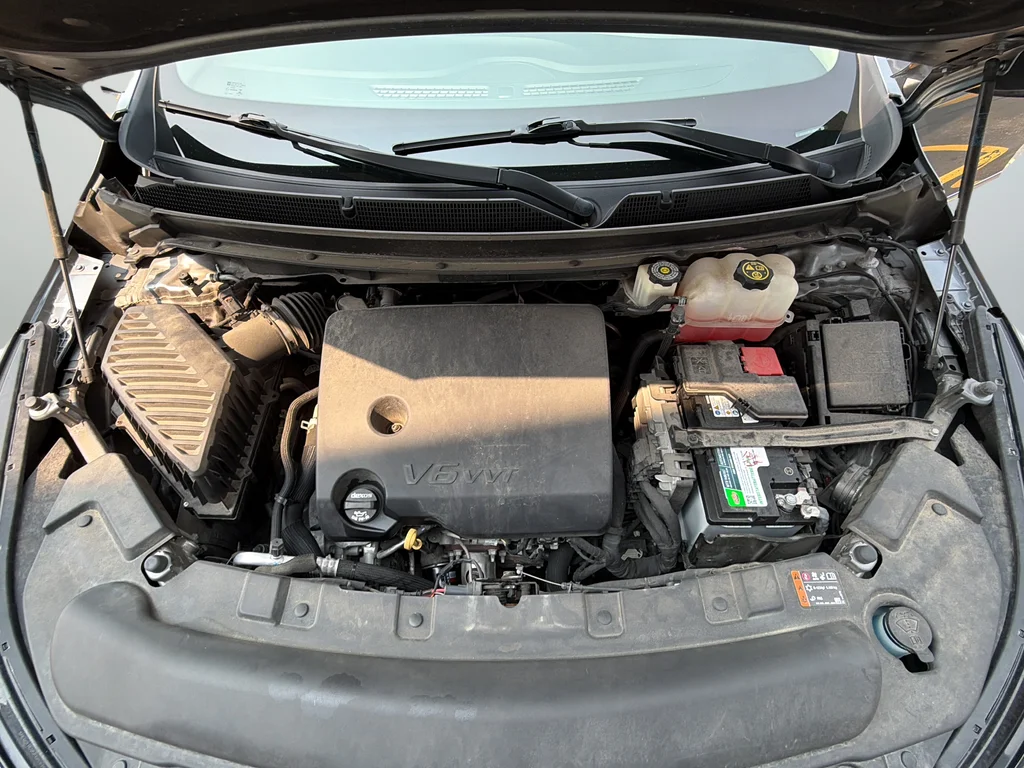 Used 2020 Gray Buick Essence image 41