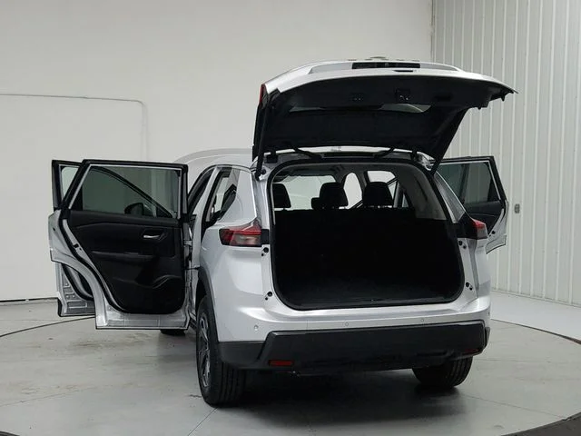 Used 2024 Silver Nissan SV image 14