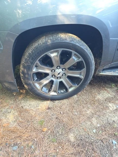 Used 2018 Gray Chevrolet Premier image 2