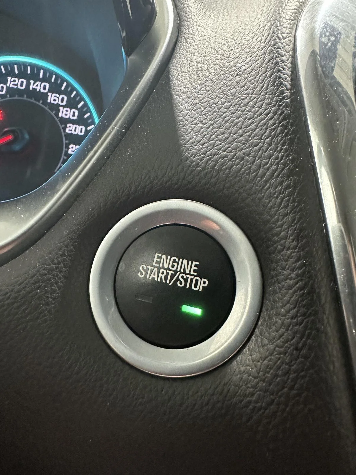 Used 2019 Mosaic Black Metallic Chevrolet LT Cloth image 16