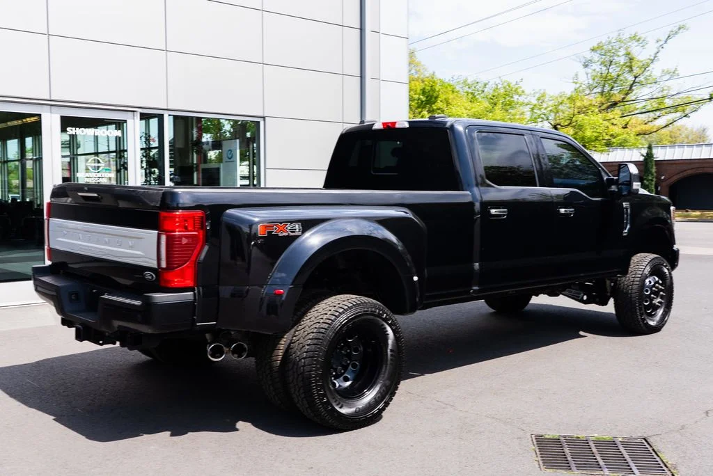 Used 2020 Black Ford Platinum image 6
