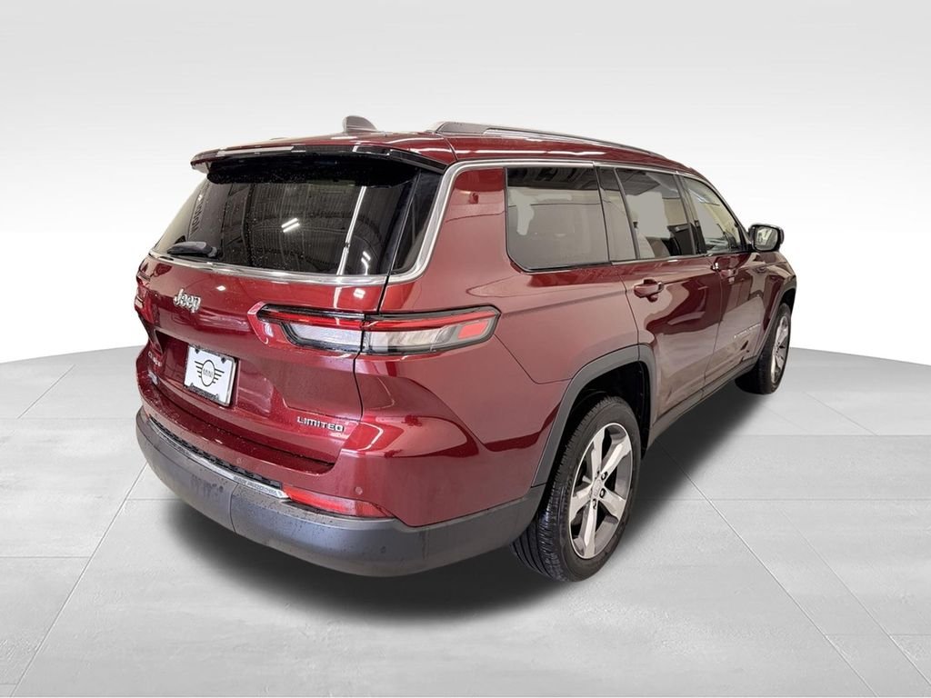 Used 2022 Red Jeep  image 8