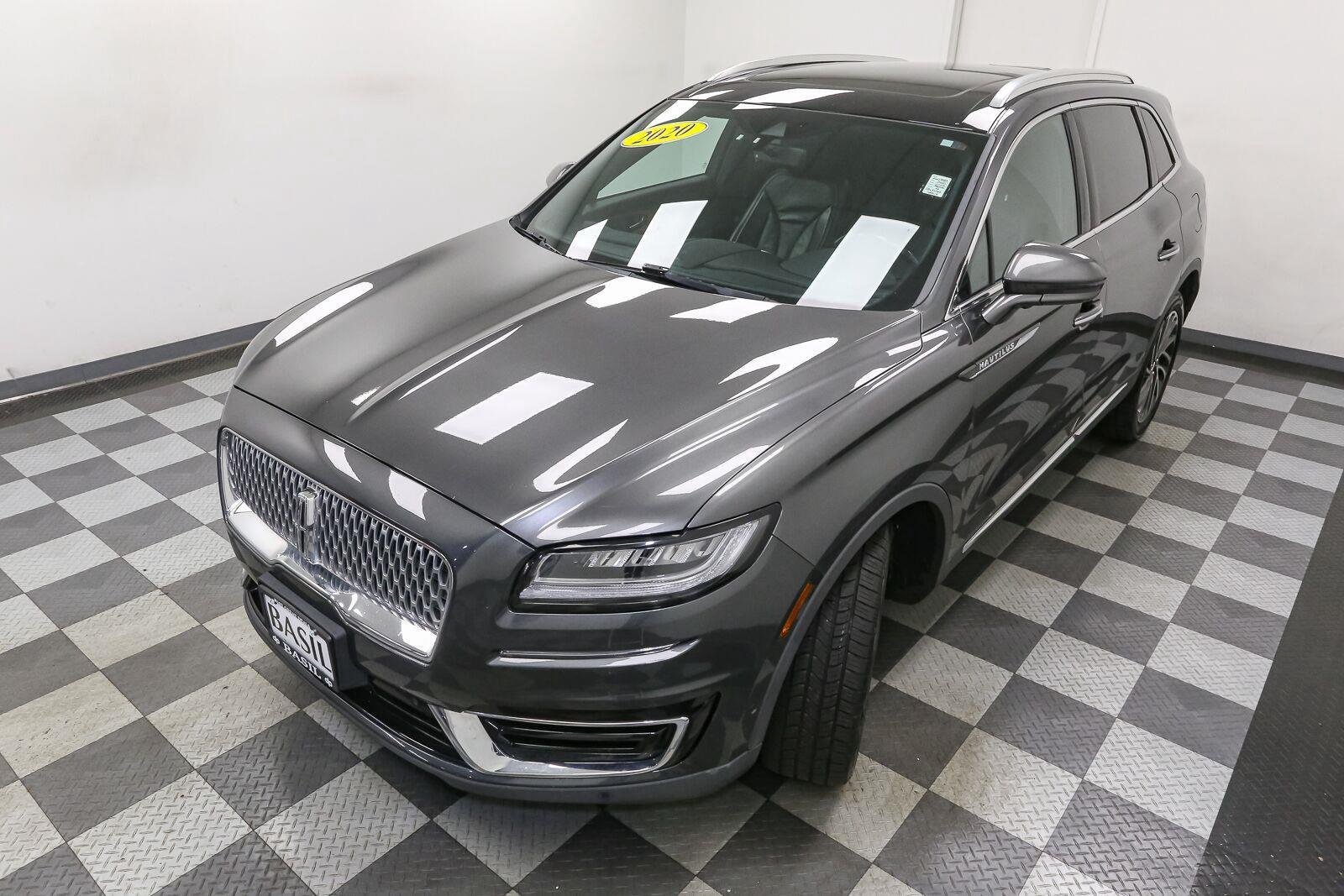 Used 2020 Magnetic Gray Lincoln Reserve image 6