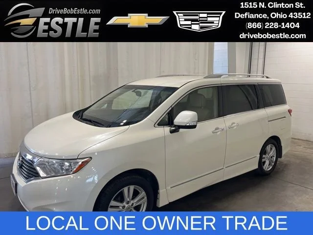 2016 Nissan Quest SL's photo