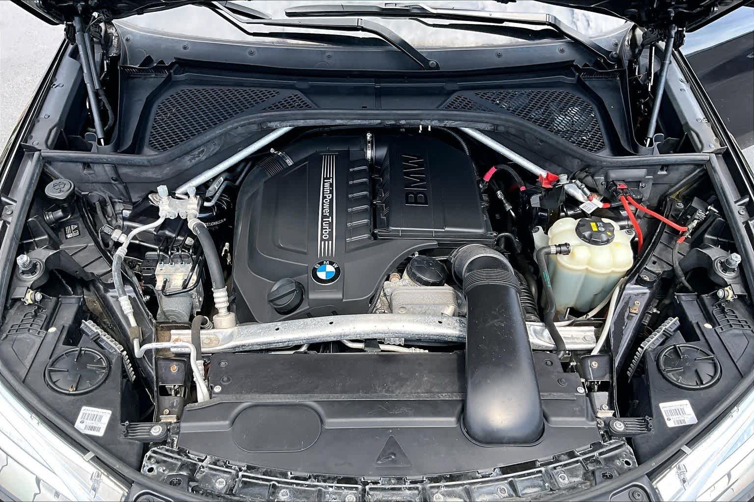 Used 2018 Dark Graphite Metallic BMW xDrive35i image 32