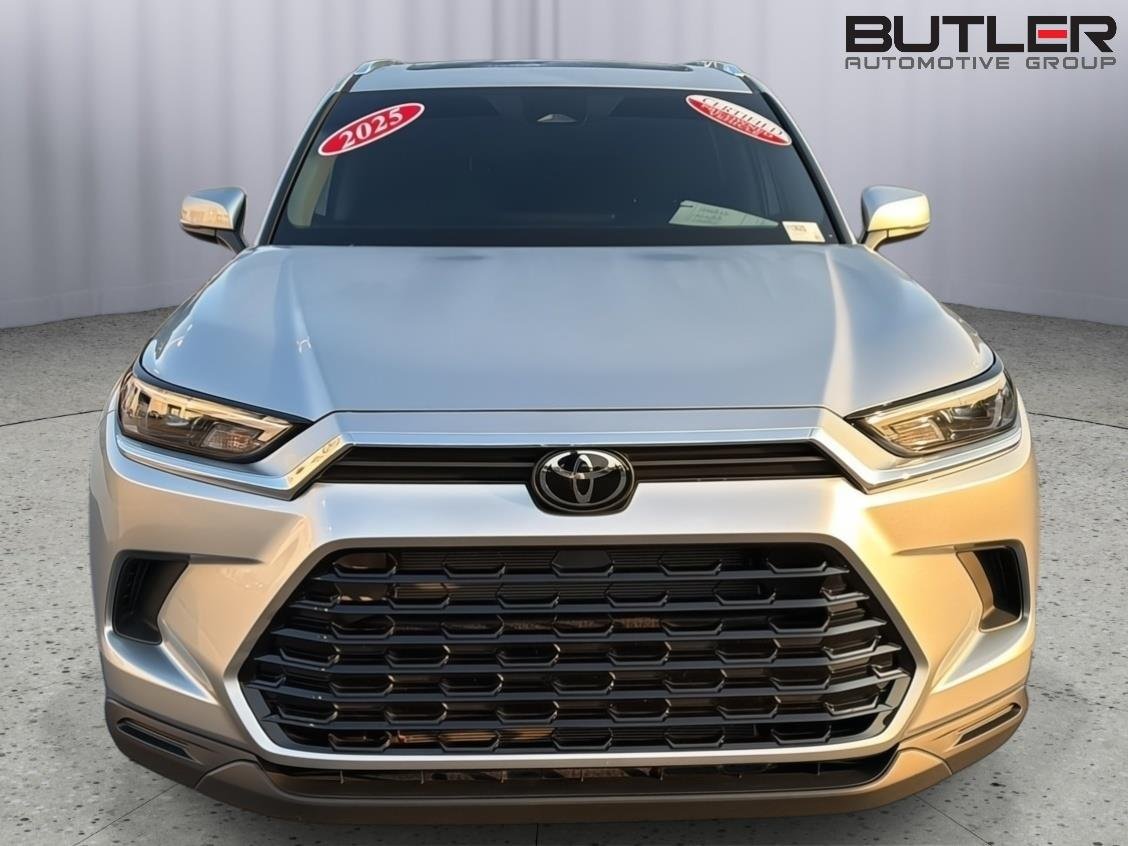 Certified Used 2025 Celestial Silver Metallic Toyota XLE image 9