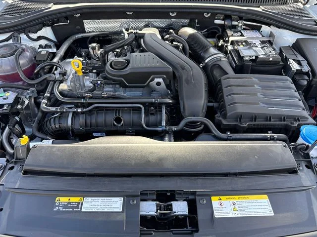 New 2026 Pure White Volkswagen 1.5T Sport image 15