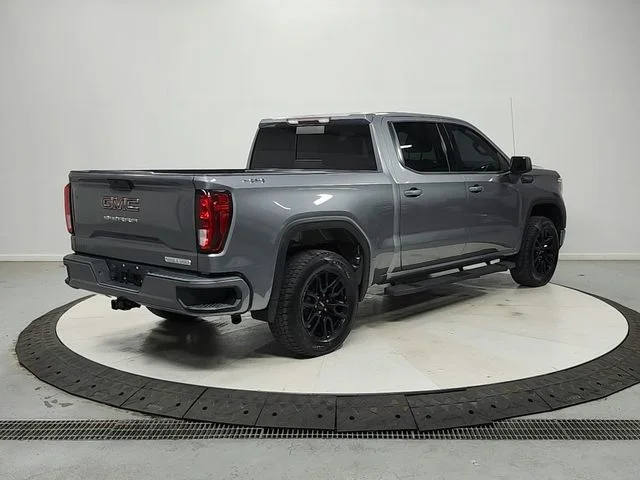 Used 2020 Gray GMC Elevation image 8
