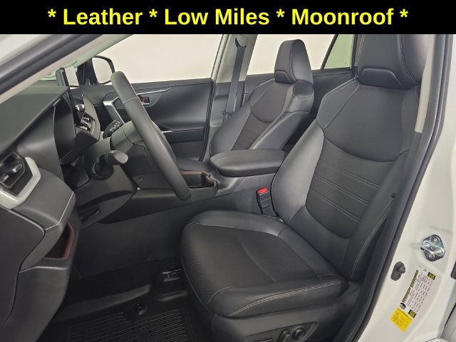 Used 2025 Pearl Toyota Limited image 23