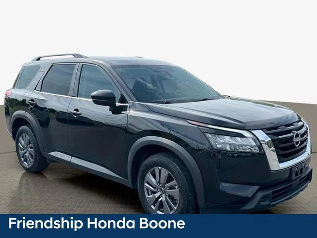 Used 2025 Black Nissan SV image 2