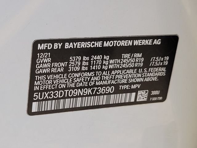 Used 2022 White BMW xDrive30i image 39