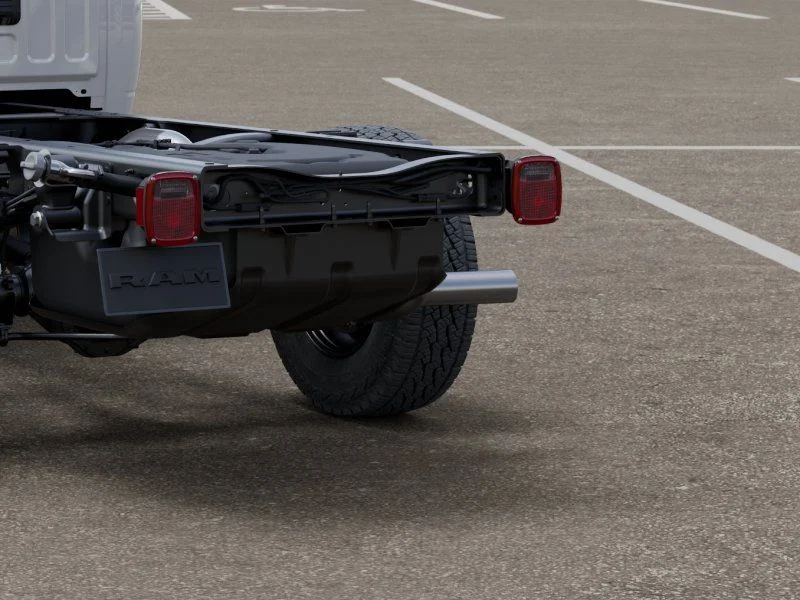 2025 RAM 3500 Chassis Tradesman - Photo 9