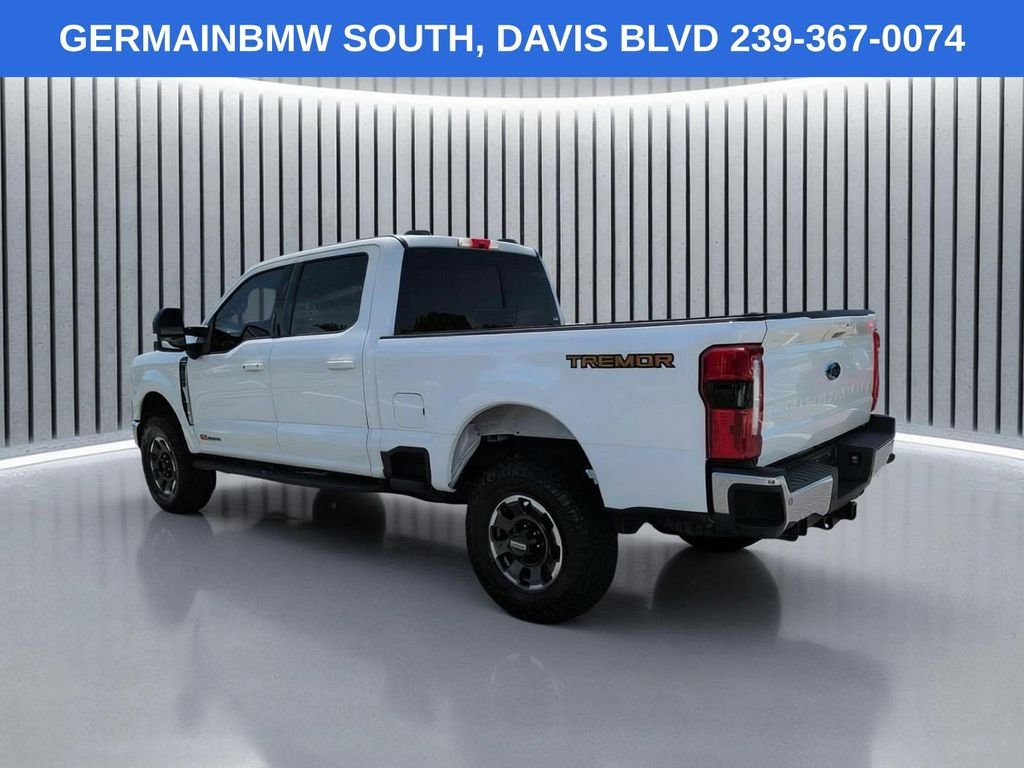 Used 2024 White Metallic Ford Lariat image 7