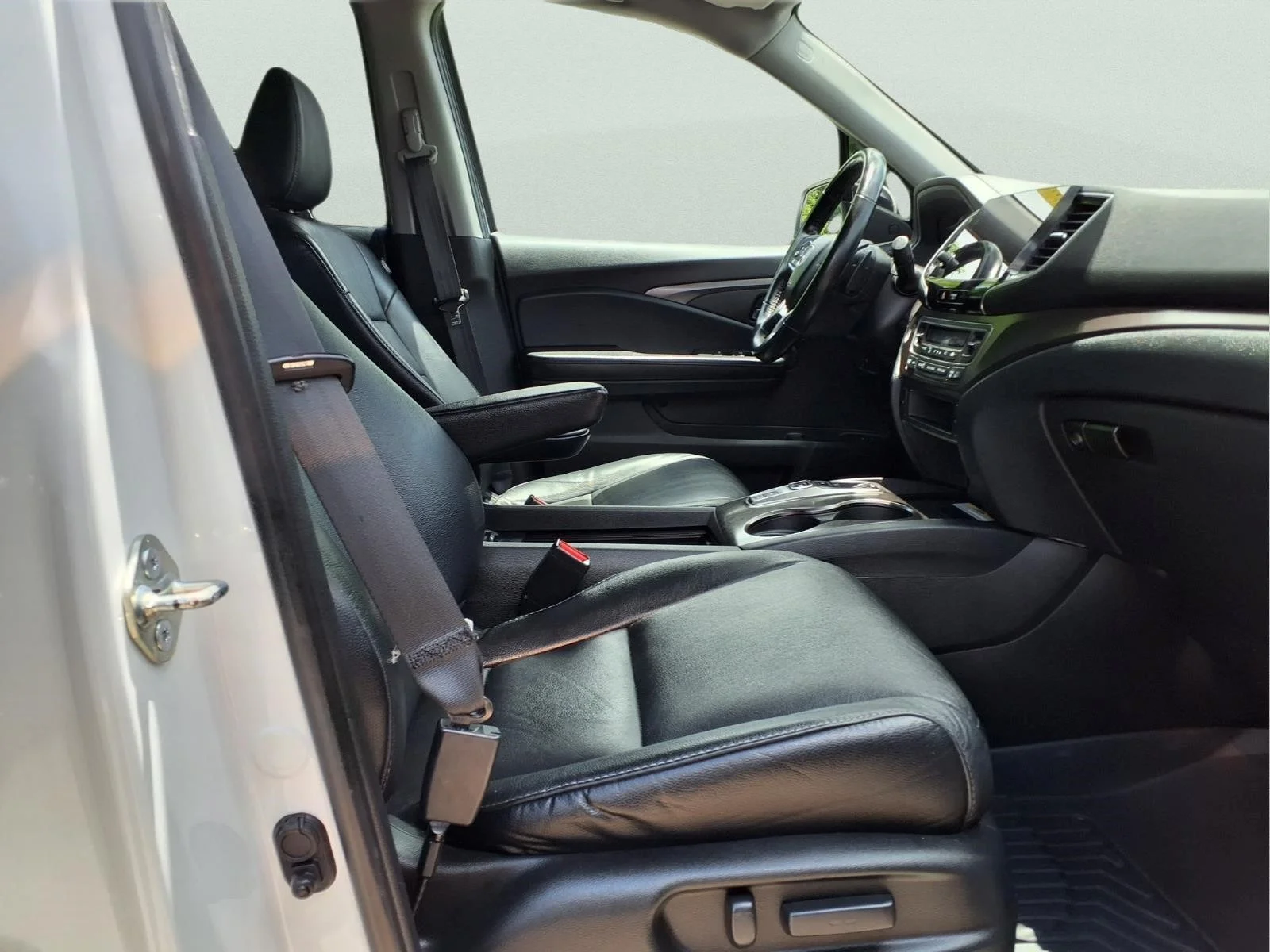 Used 2021 White Honda Special Edition image 15