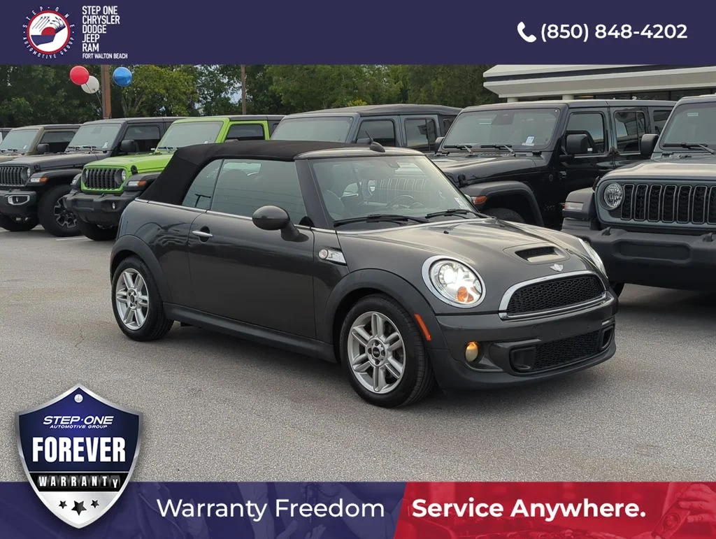 Used 2013 Gray MINI Base image 8