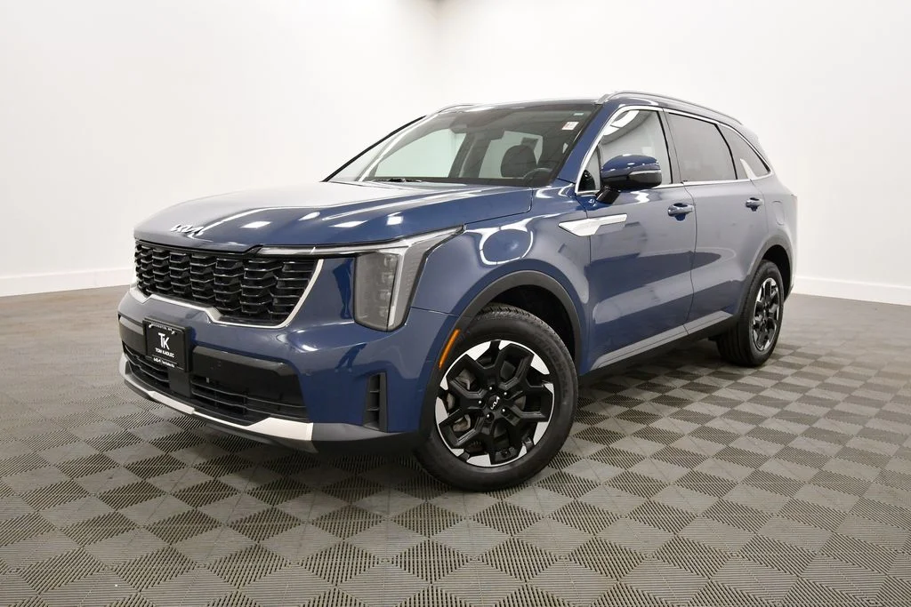Certified 2024 Kia Sorento S with VIN 5XYRLDJC6RG257329 for sale in Rochester, Minnesota