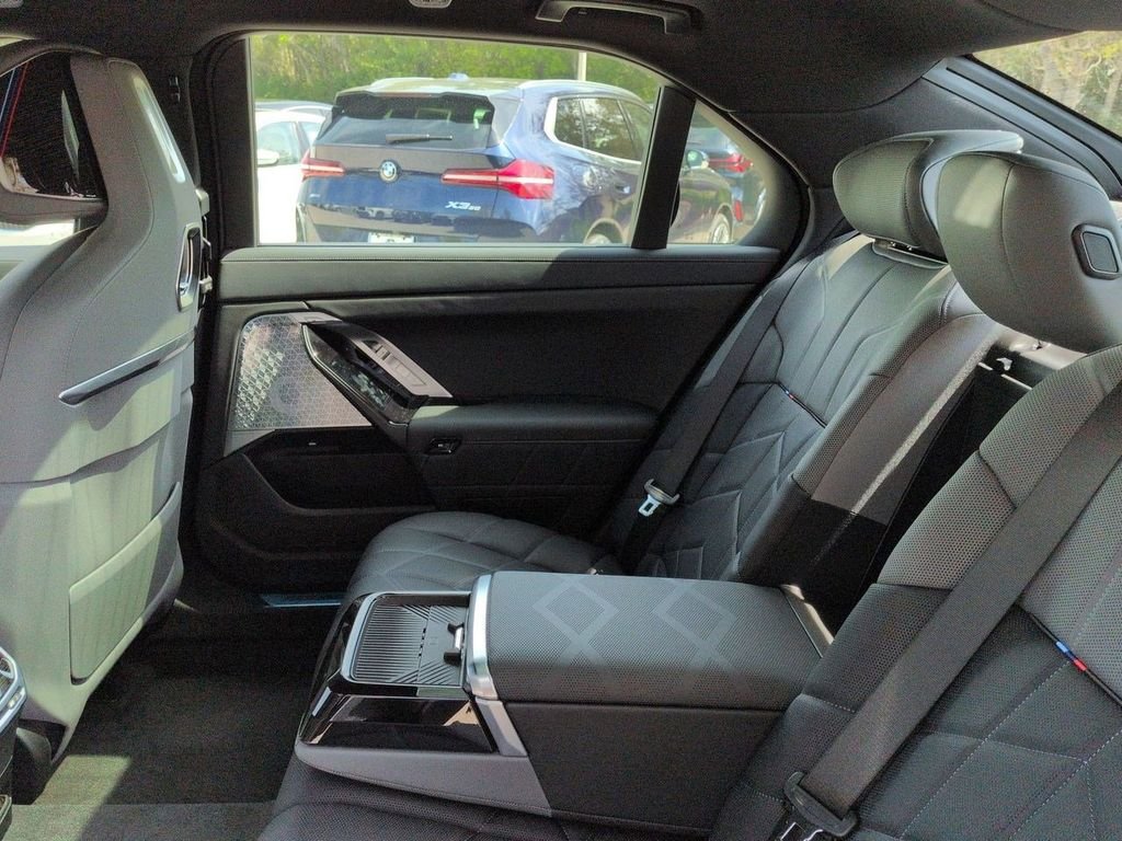New 2026 Gray Metallic BMW 760i xDrive image 14