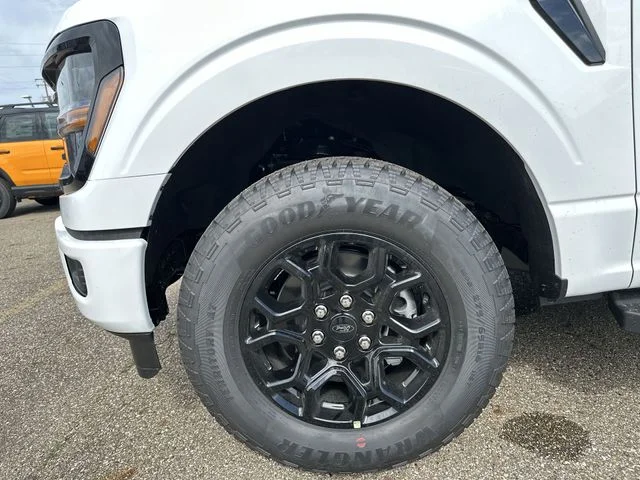 New 2026 Oxford White Ford XLT image 20