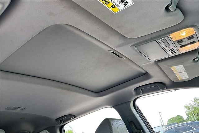 Used 2020  Honda Touring image 28