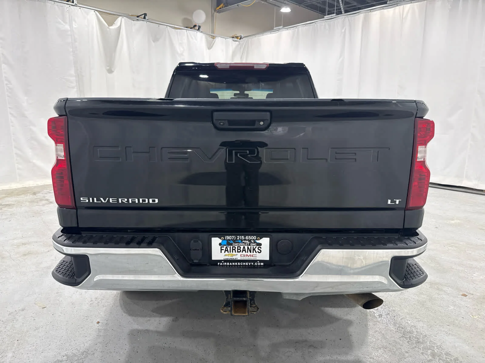 Used 2020 BLACK Chevrolet LT image 4