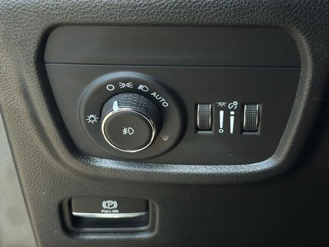 Used 2025 Black Jeep Limited image 23