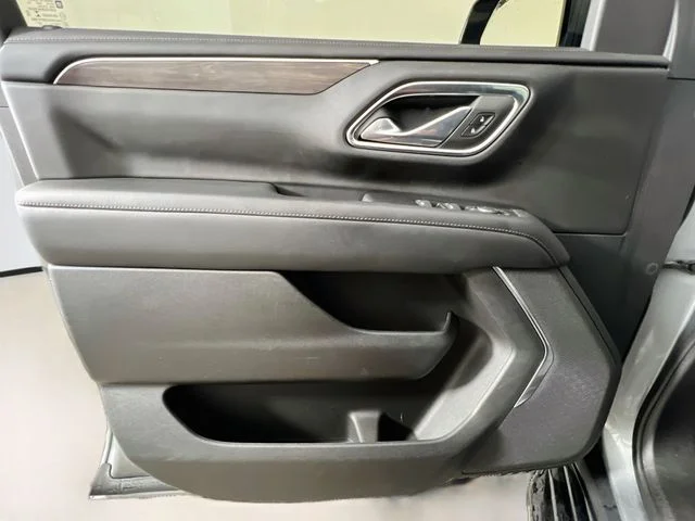 Used 2023 Gray Chevrolet LS image 30