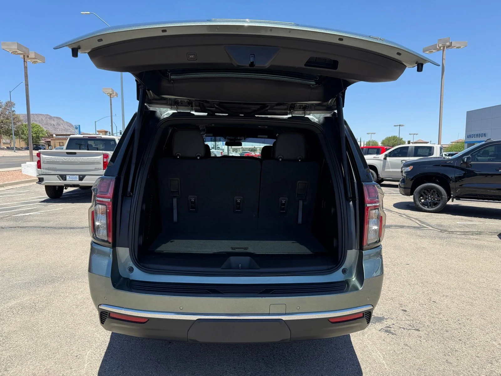 2023 Chevrolet Tahoe LT - Photo 42