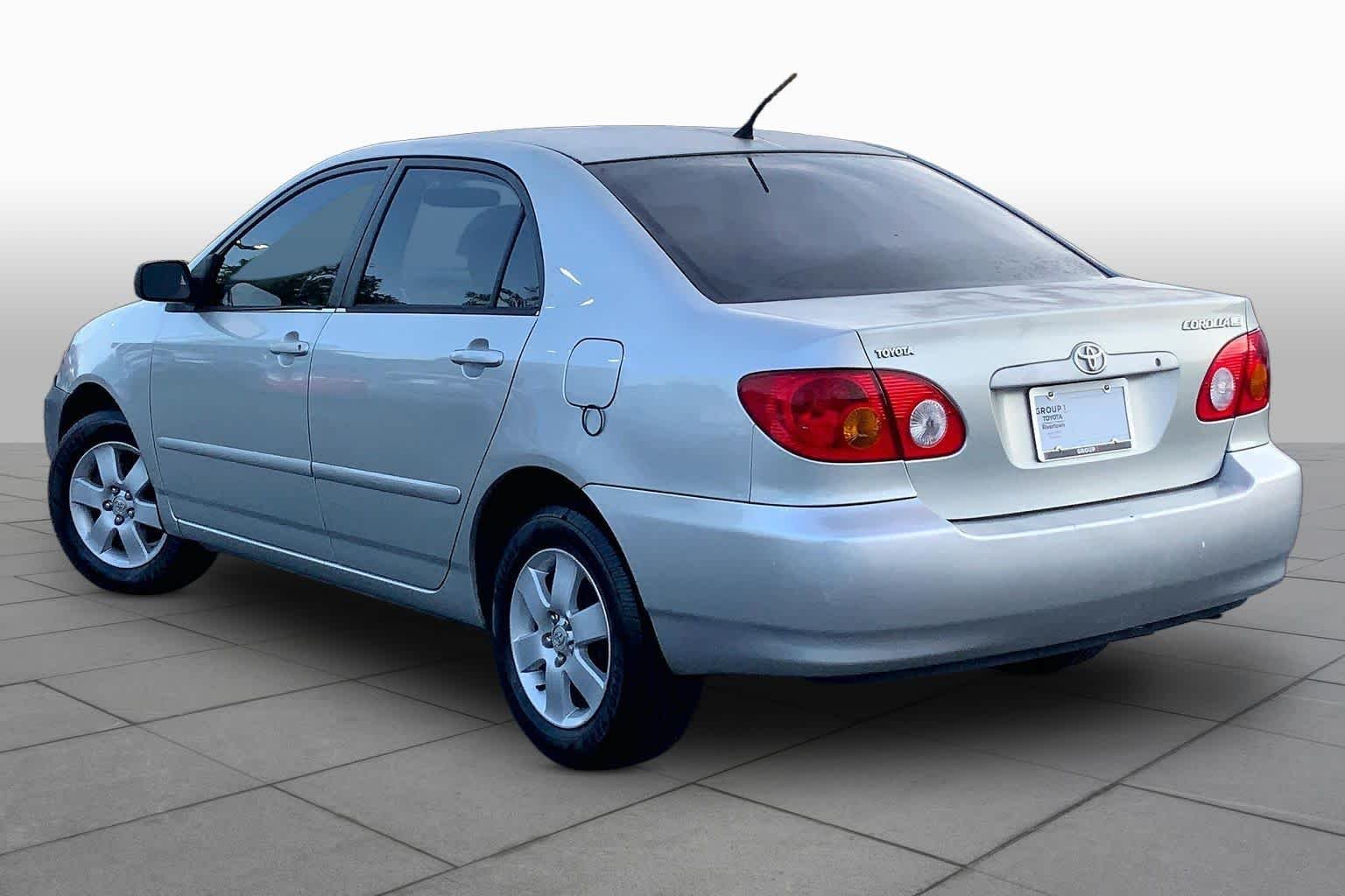 Used 2003 Lunar Mist Metallic Toyota LE image 10