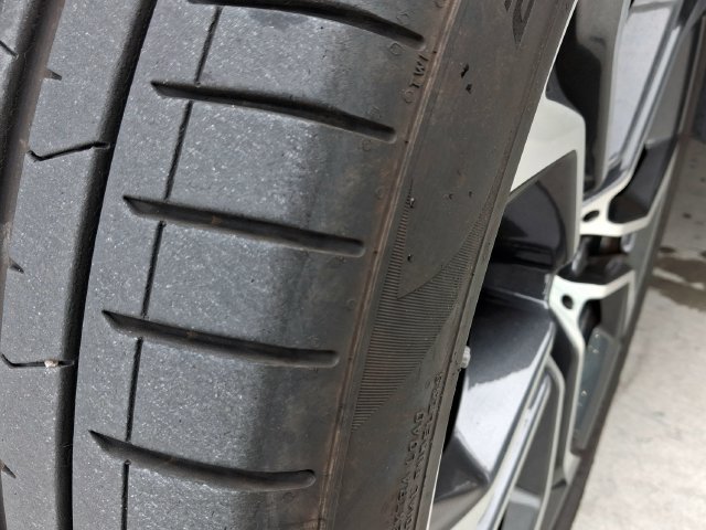Used 2026 Black BMW xDrive40i image 29