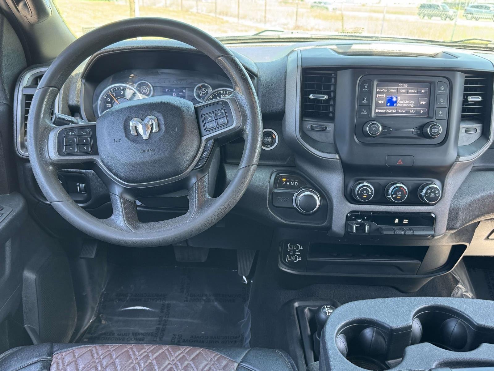 Used 2021 Granite Crystal Metallic Clearcoat Ram Tradesman image 2