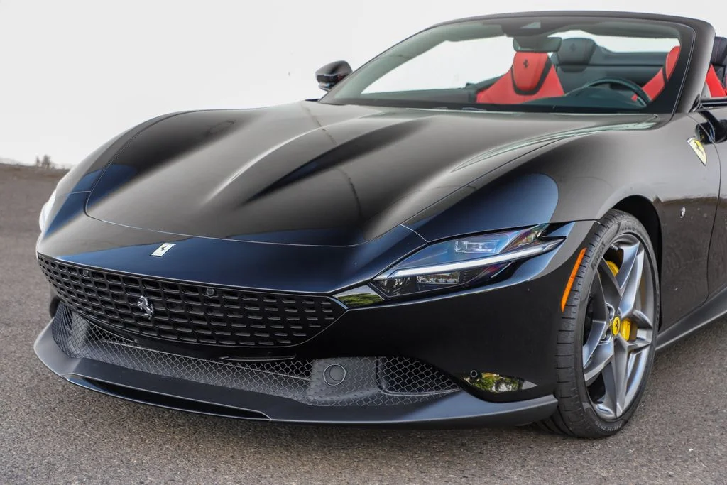 Used 2025 Nero Ferrari Spider image 48