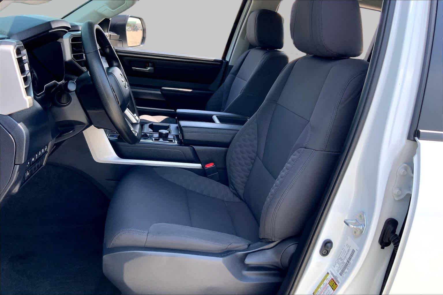 Used 2024 Ice Cap Toyota SR5 image 8