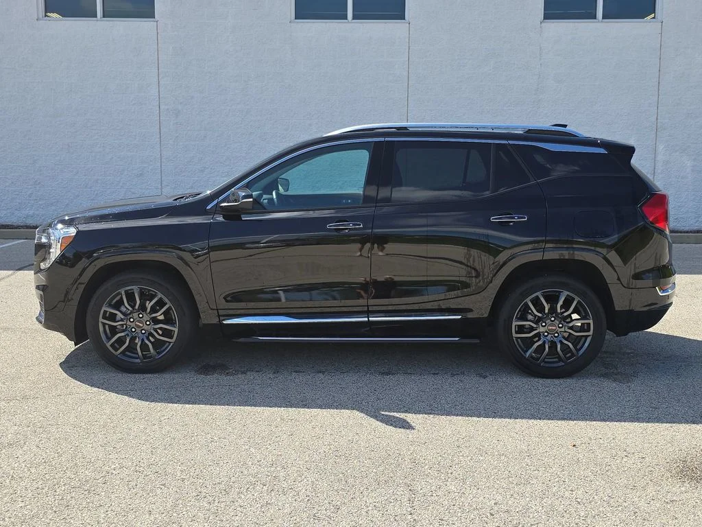 Certified Used 2024 Black GMC Denali image 10