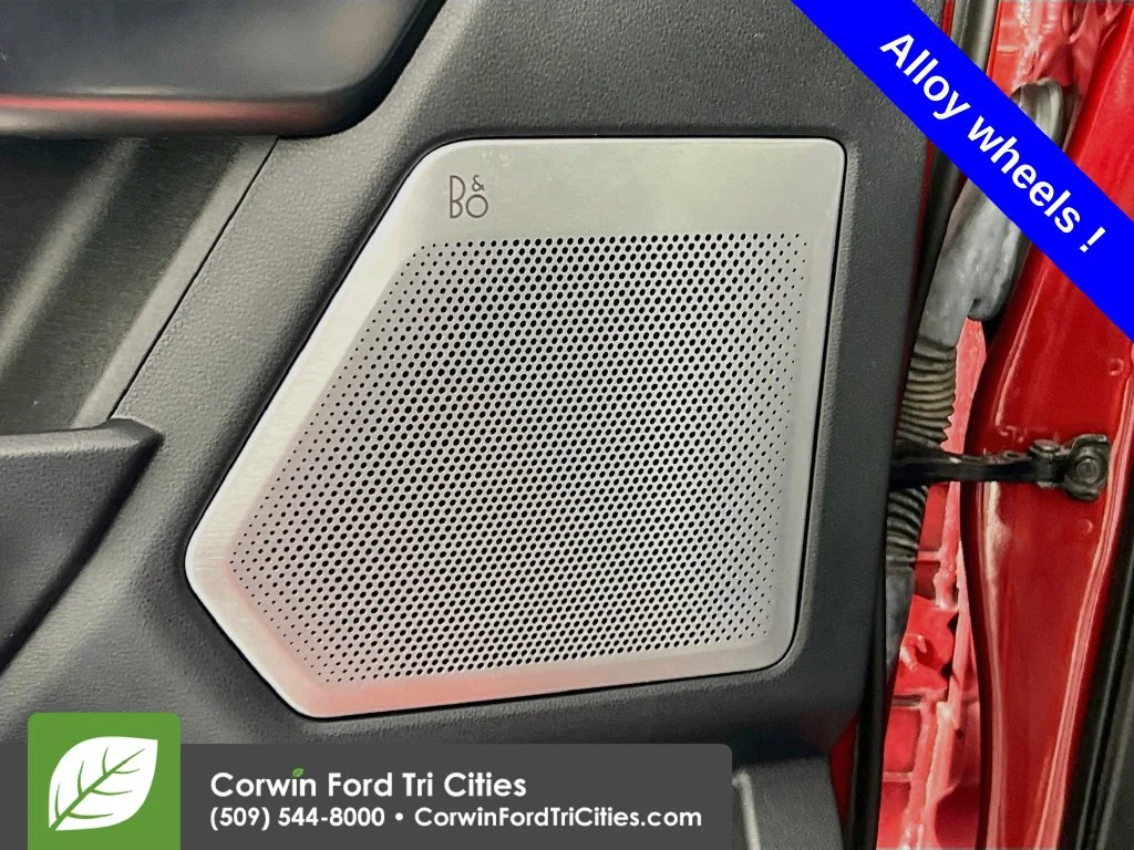 Used 2023 Rapid Red Metallic Tinted Clearcoat Ford Platinum image 13