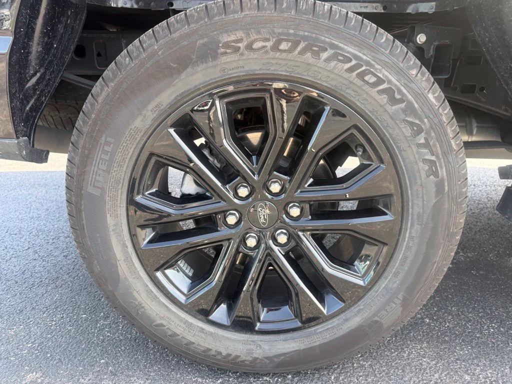 New 2026 Agate Black Metallic Ford XLT image 49