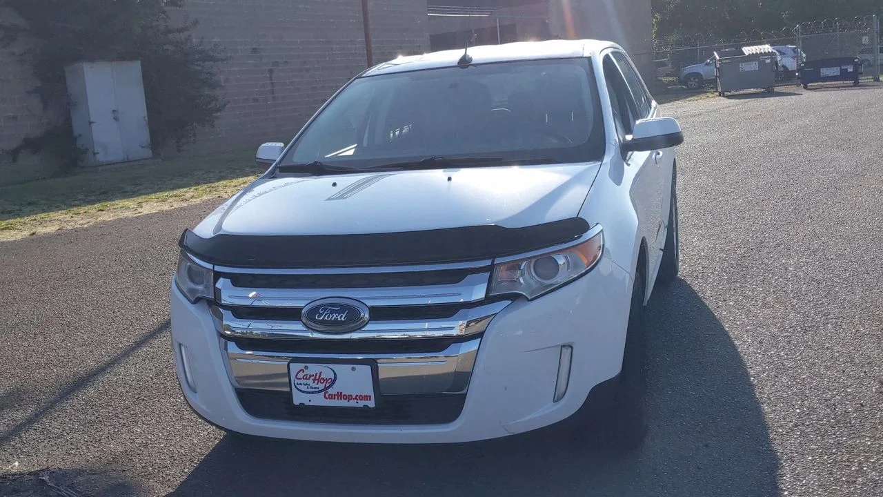 Used 2014 White Ford SEL image 8