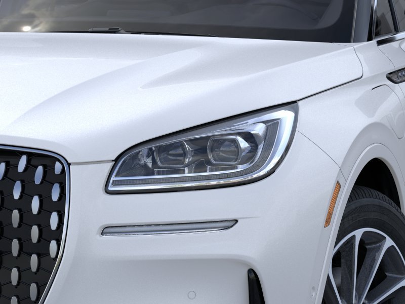 New 2025 Pristine White Lincoln Grand Touring image 46