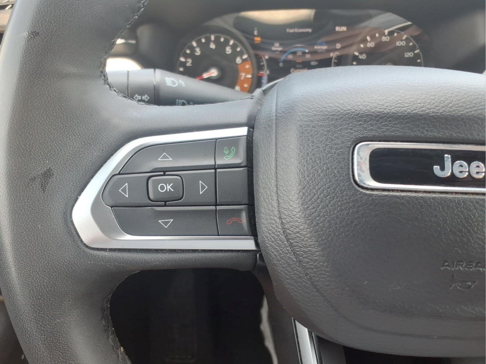 Used 2024 Baltic Gray Metallic Clearcoat Jeep Limited image 21