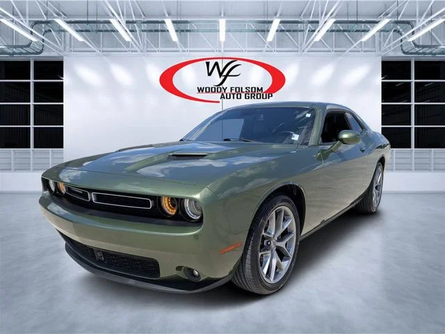 Used 2023 Green Dodge SXT image 14