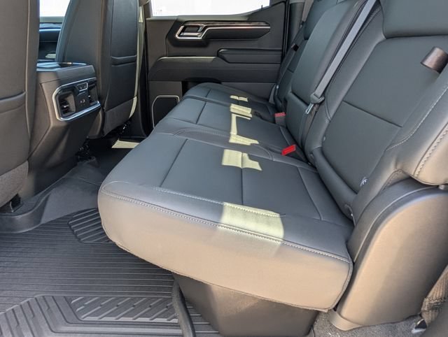 2026 Chevrolet Silverado 1500 LTZ - Photo 7