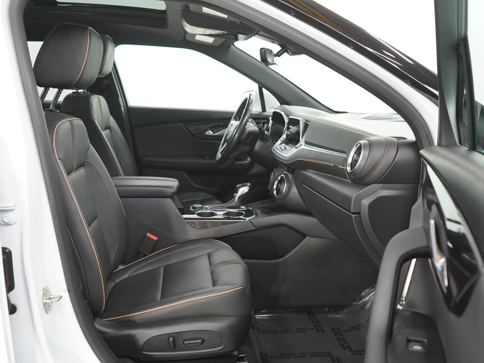 Used 2019 SUMMIT WHITE Chevrolet Premier image 11