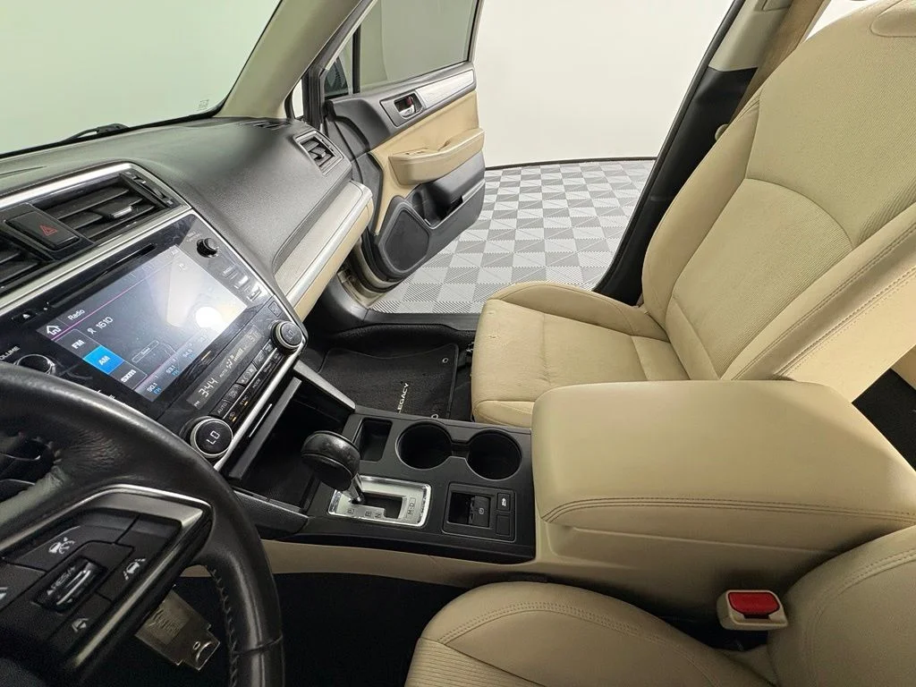 Used 2018 Gray Subaru 2.5i image 26