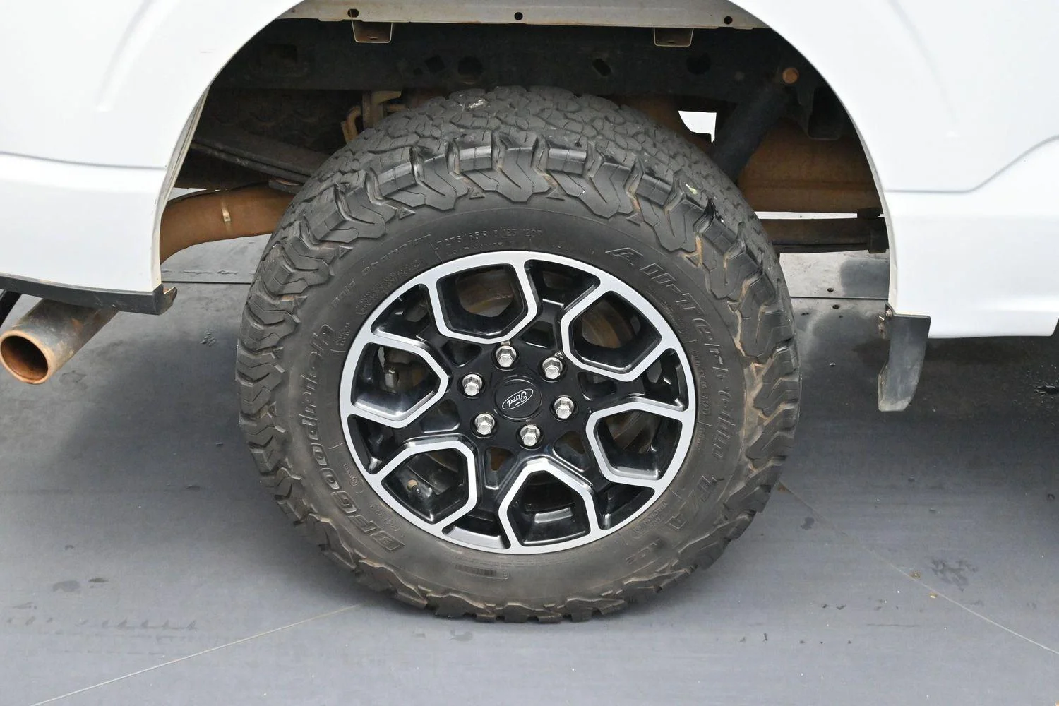 Used 2022 Oxford White Ford XL image 36