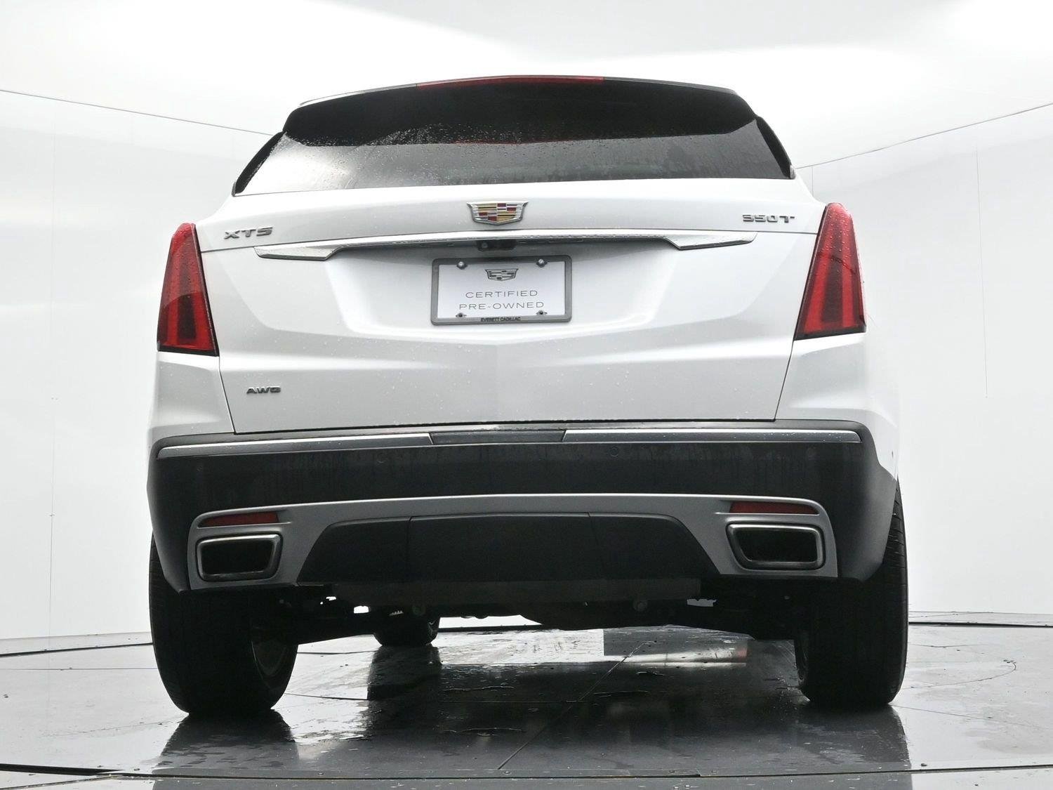 Used 2024 Crystal White Tricoat Cadillac Premium Luxury image 49