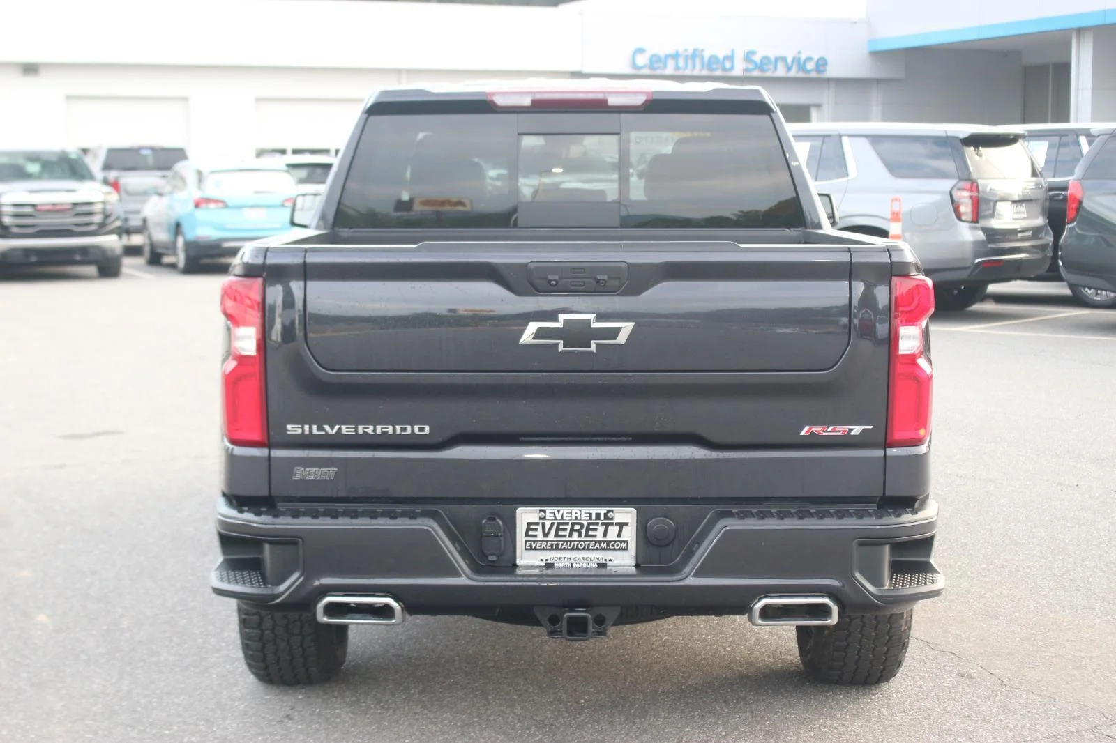 Used 2022 Dark Ash Metallic Chevrolet RST image 6