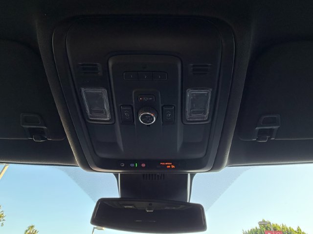 Used 2024 Black Chevrolet Premier image 31