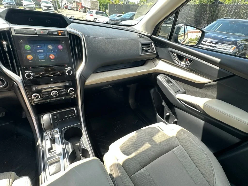 Used 2022 Blue Subaru Premium image 27