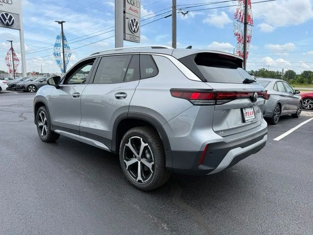 New 2026 Silver Volkswagen 2.0T SE image 5