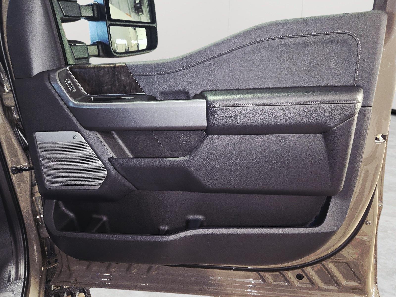 Used 2026 Marsh Gray Ford Lariat image 65