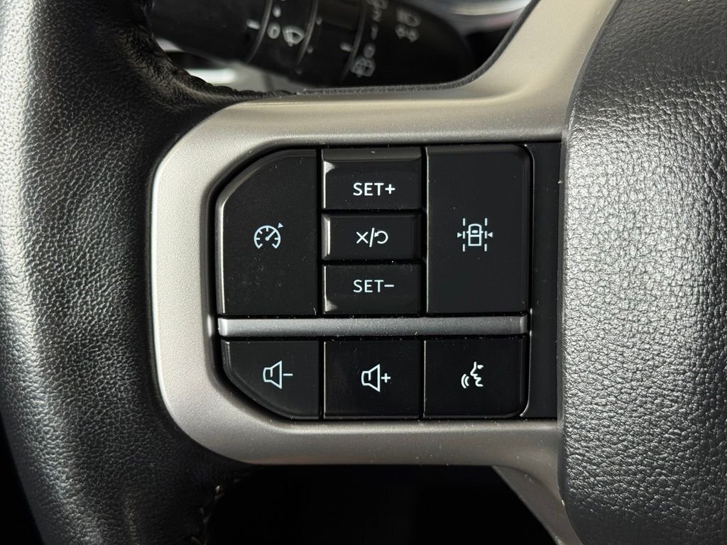 Used 2024 Black Ford XLT image 32